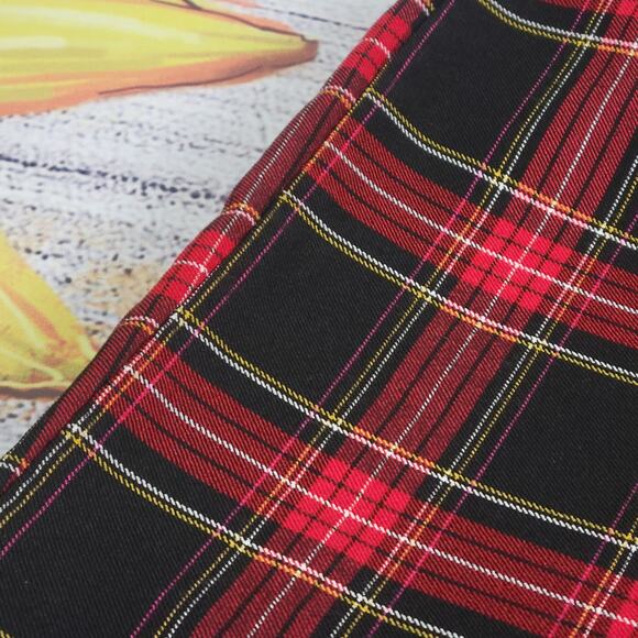 Time and Tru Red and  Black Plaid Pants Women's Size 4‎ - Picture 2 of 7